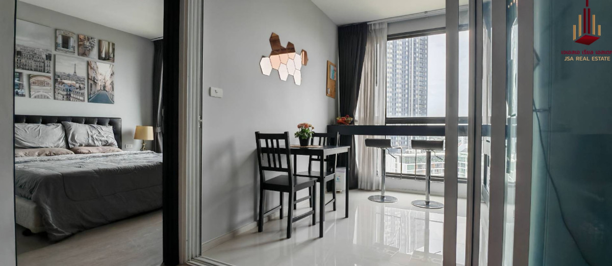 ✨ For Sale: RHYTHM Sukhumvit 44/1 Condo ✨ 💰 Only 5,880,000 THB. There is a real room. You can make an appointment to view. Happy to serve you. If interested, contact Mr. James Mar.