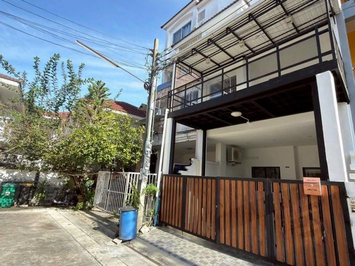 YR4740 House for rent City Park Phatthanakan 38 city park pattanakarn 38