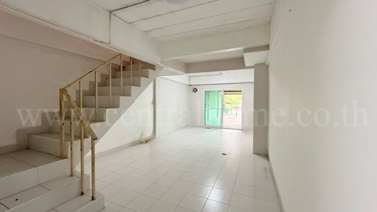 Townhouse Soi Ruamsuk 4 - Sawai Pracharat 25, Lam Luk Ka, Khlong 4 – รูปที่ 4
