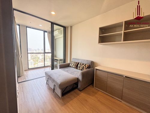 ✨ For Rent: The Issara Sathorn Condo ✨ 💰 Only 30,000 THB/month