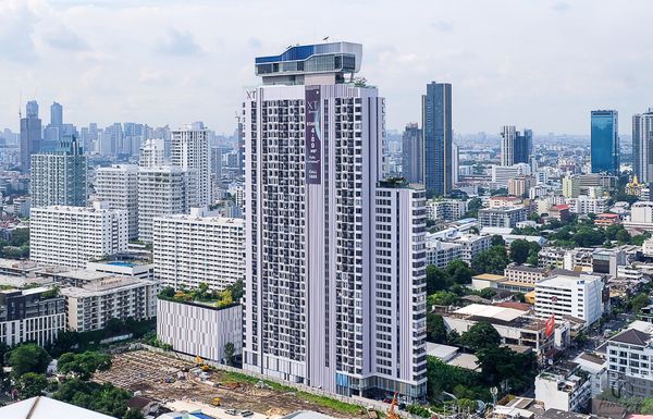 ✨ For Sale: XT Ekkamai Condo ✨💰 Only 10,000,000 THB