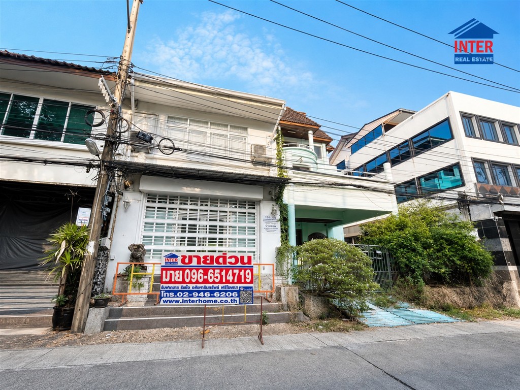 ทาวน์โฮม 3.5 ชั้น 31.5 ตร.ว. หมู่บ้านทาวน์อินทาวน์ ลาดพร้าว94 ซอยทาวน์อินทาวน์8 ถนนลาดพร้าว ถนนประดิษฐ์มนูธรรม เขตบางกะปิ กรุงเทพมหานคร ทาวน์โฮม 3.5 ชั้น 31.5 ตร.ว. หมู่บ้านทาวน์อินทาวน์ ลาดพร้าว94 ซอยทาวน์อินทาวน์8 ถนนลาดพร้าว ถนนประดิษฐ์มนูธรรม เขตบางกะปิ กรุงเทพมหานคร