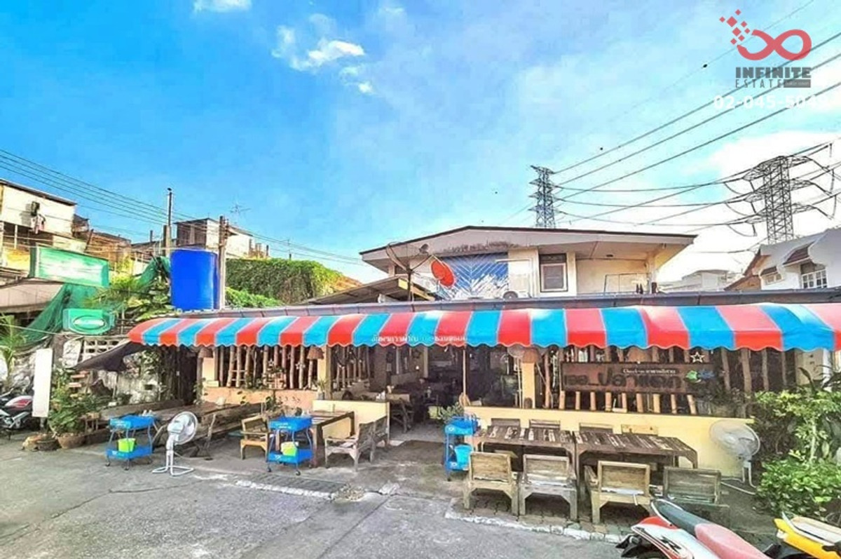 Single house for sale, 55 sq m, Pracharat Bamphen 25, near MRT Huai Khwang.