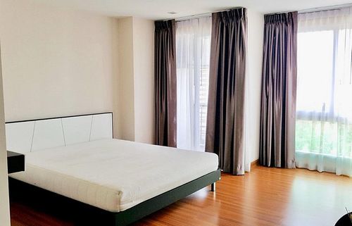 (Code SM1662) Condo for sale, Airlink residences, Airlink Residence Romklao, near Suvarnabhumi Airport.