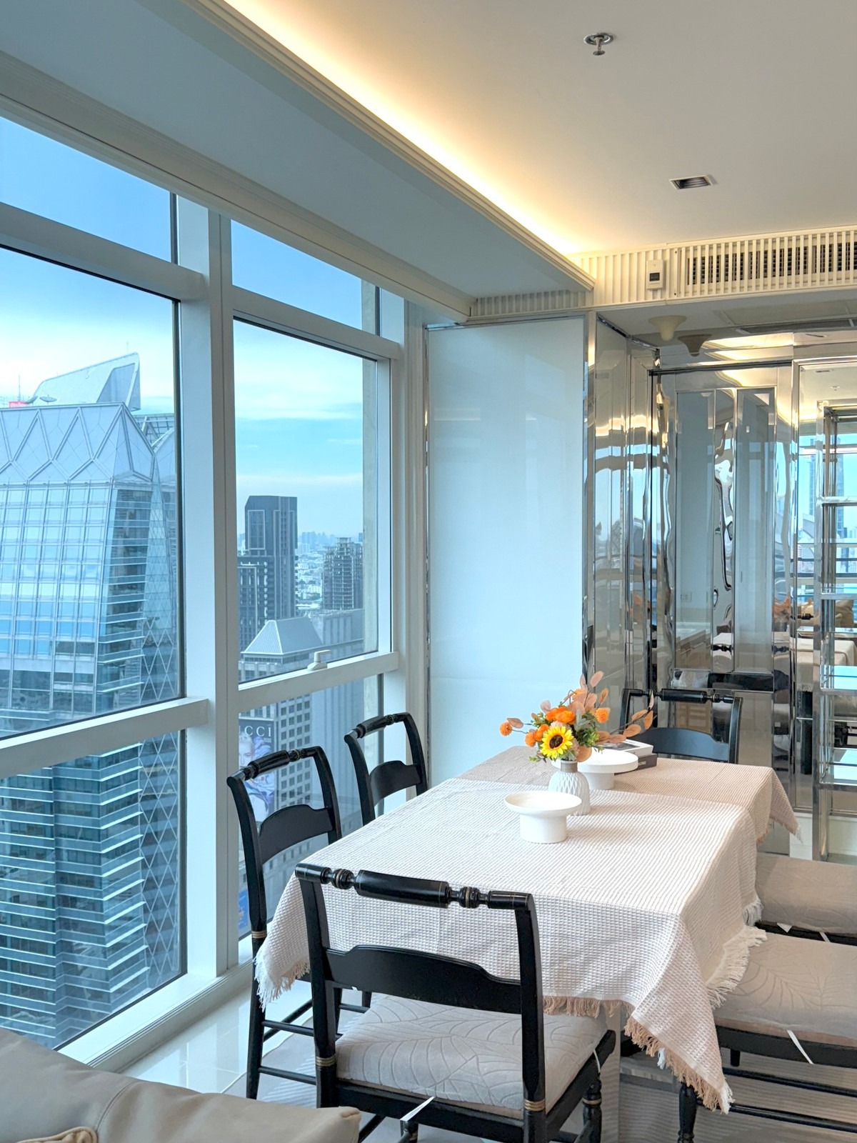 Athenee Residence for rent 2 beds 2 baths 140 sqm 120,000 per month  – รูปที่ 2