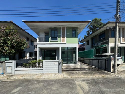 Fully Renovated, Move-In Ready | Single House for Sale at Golden Village Bangna–Kingkaew, 3 Bedrooms, Near Suvarnabhumi Airport