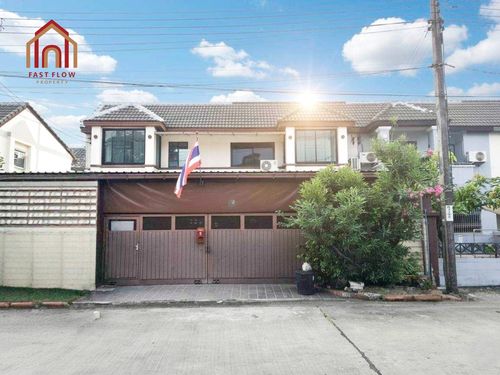 ขายทาวน์เฮ้าส์ 2 ชั้น 2 หลังติดกัน แปลงมุม หมู่บ้านสวนทิปโก้ ประชาชื่น ซอยประชานุกูล 1 ใกล้แยกประชานุกูล ใกล้รถไฟฟ้า สถานีวงศ์สว่าง ทางด่วนประชานุกูล รัชดาภิเษก62 64 66 ประชาชื่น 30 ซอยกรุงเทพ-นนทบุรี 56 ใกล้ รพ.เกษมราษฎร์ประชาชื่น BOY