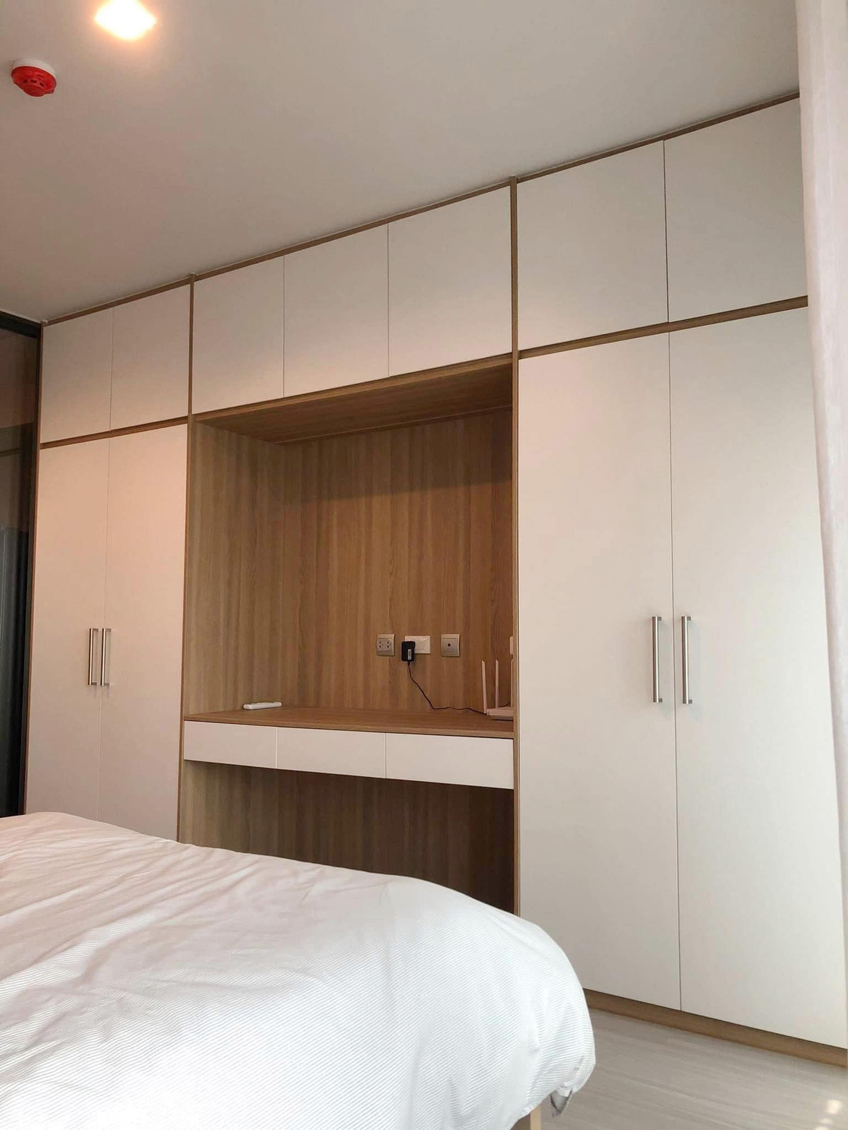 For rent Rhythm Sukhumvit 42 ตกแต่งพร้อมเข้าอยู่ เฟอร์นิเจอร์บิวท์อิน ดิจิตอลดอร์ล็อค RW005775 – รูปที่ 2