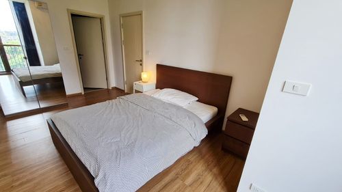 ขายคอนโดห้องมุม เครื่องใช้ไฟฟ้าและเฟอร์นิเจอร์ครบ โครงการ hasu haus (S5276)