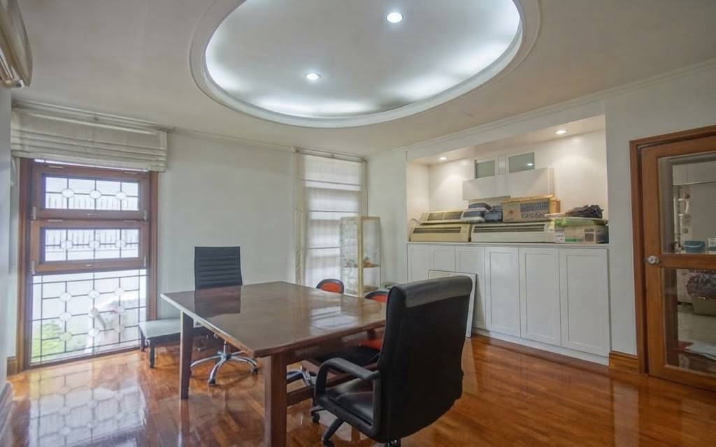 Agent Welcomed!!! Mahadthai 1 House 5 Bed Sell 16 MB พุทธมณฑลสาย 1 101 sq.wa 580 sq.m. Please add LINE ID @806qphgn o8415o5483 Agent Welcomed!!! Mahadthai 1 House 5 Bed Sell 16 MB พุทธมณฑลสาย 1 101 sq.wa 580 sq.m. Please add LINE ID @806qphgn o8415o5483