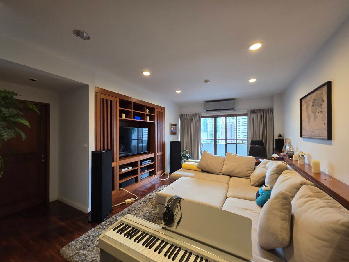 Citi Resort Sukhumvit 49 พร้อมเฟอร์นิเจอร์ ให้เช่า