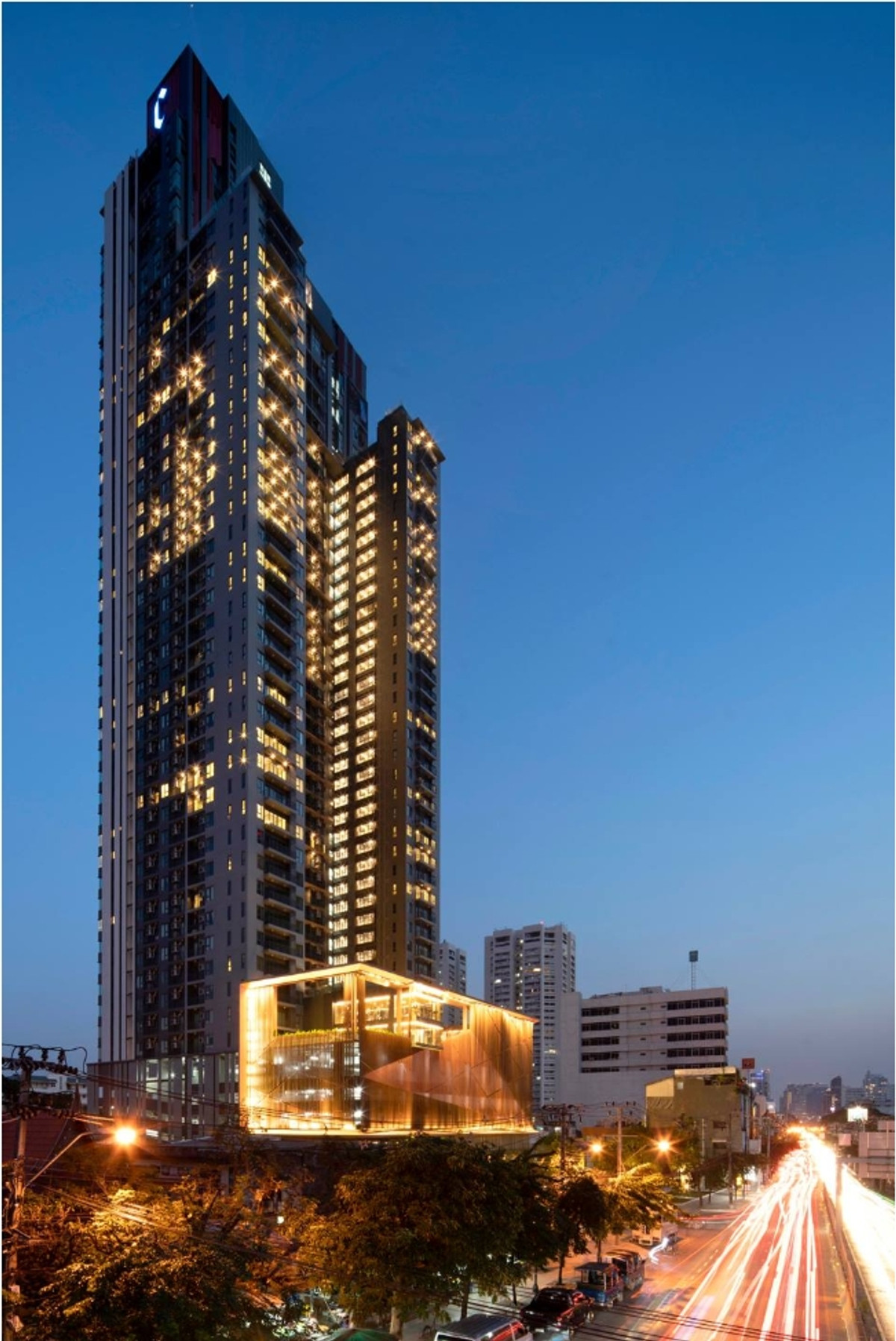 ✨ For Sale: C Ekkamai Condo ✨ 💰 Only 8,100,000 THB ✨ For Sale: C Ekkamai Condo ✨ 💰 Only 8,100,000 THB