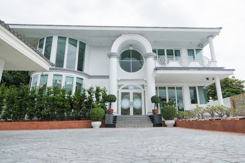 🏡 Single house for sale, land size 241 square wah, outside the project, Rama 9 Soi 39, house for real living | in the heart of the city | high privacy | price 125 million baht