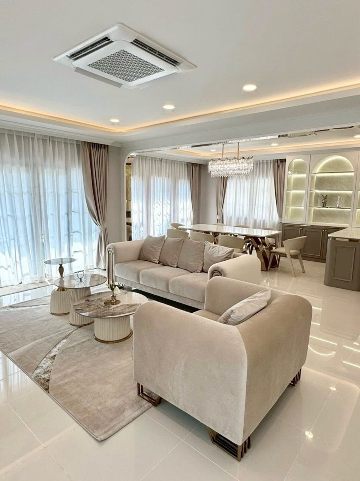 🌟ให้เช่าบ้านเดี่ยว เซนโทร บางนา เฟส 2 บ้านสวย 2 ชั้น 4 ห้องนอน 5 ห้องน้ำ เฟอร์นิเจอร์ครบครัน-บิ้วท์อินสวย💥ค่าเช่า: 120,000 บาท/เดือน(ต่อรองได้) – รูปที่ 3