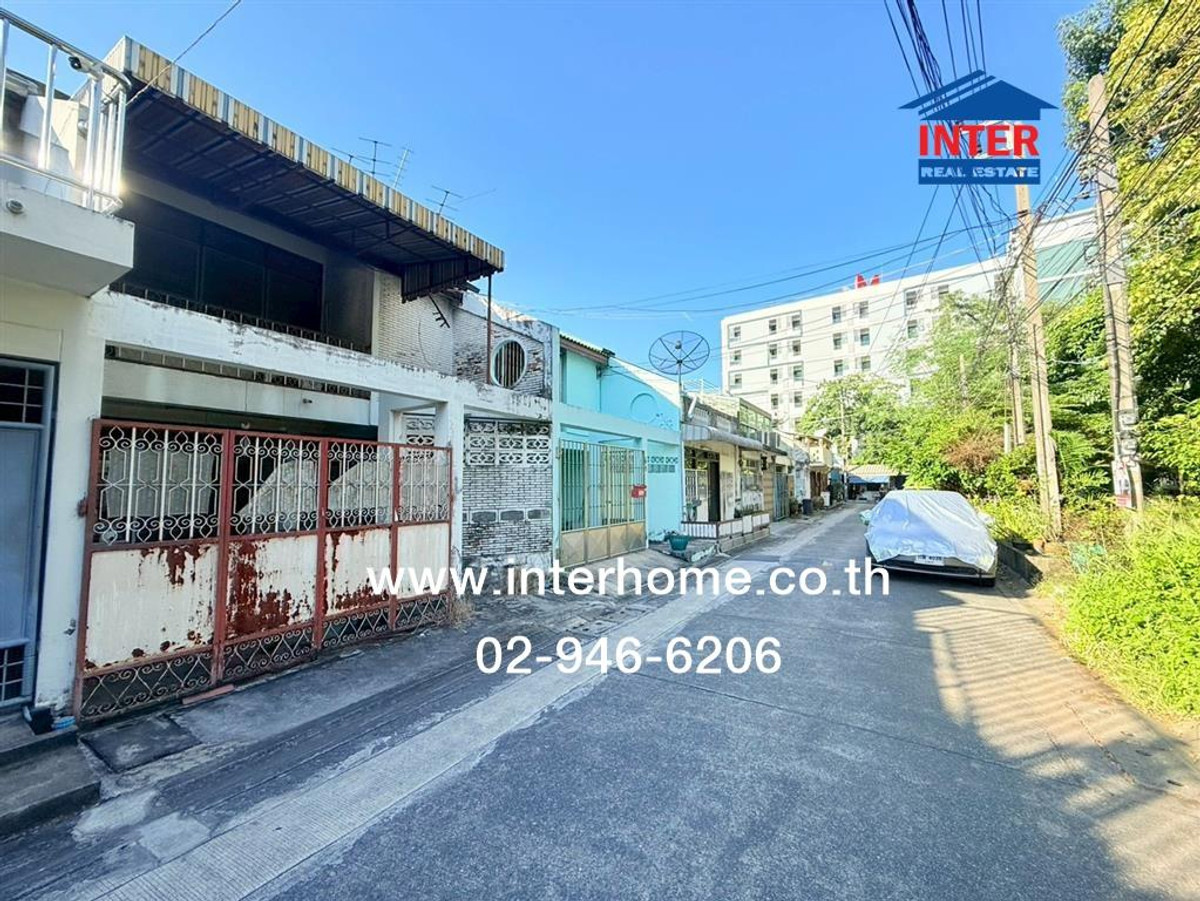 Townhouse, 2 floors, 20 sq m, Suphawan Village 1, Soi Phetkasem 2, Intersection 2, Phetkasem Road, Kanchanaphisek Road, Phasi Charoen District, Bangkok. Townhouse, 2 floors, 20 sq m, Suphawan Village 1, Soi Phetkasem 2, Intersection 2, Phetkasem Road, Kanchanaphisek Road, Phasi Charoen District, Bangkok.