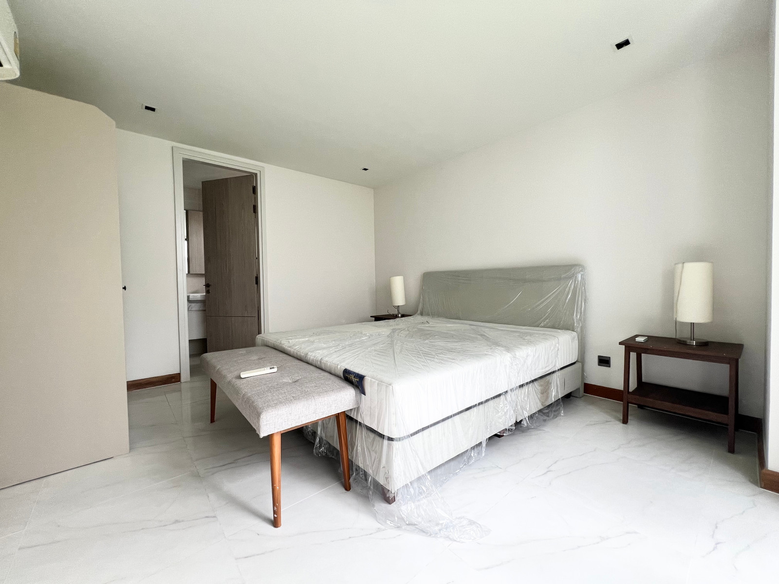 ให้เช่า บ้านเดี่ยว Parc Priva โครงการหรู 3 ชั้น 5 ห้องนอน ใกล้ Central พระราม9 – รูปที่ 4