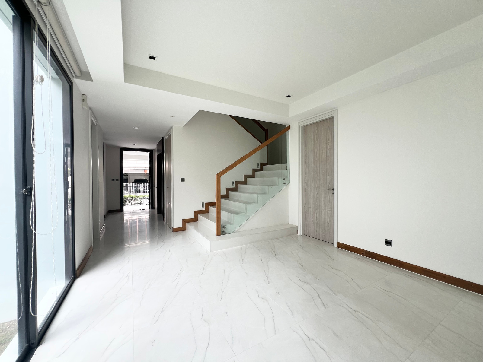 ให้เช่า บ้านเดี่ยว Parc Priva โครงการหรู 3 ชั้น 5 ห้องนอน ใกล้ Central พระราม9 – รูปที่ 3