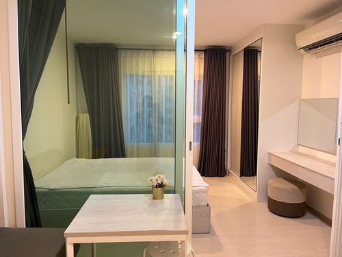 Great Price!! Nice unit Condo for SALE at Aspire Erawan Tower B 30.66 sq.m., located next to the BTS Chang Erawan station !!