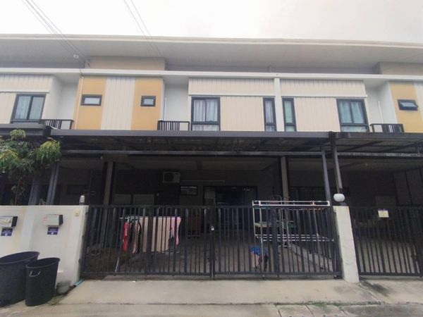 FOR SALE townhome , The Modish Ratchapruek - Kanjanapisek , wide frontage , newly renovated , Khlong Phra Udom , Lat Lum Kaeo , Pathum Thani ,CX-163517