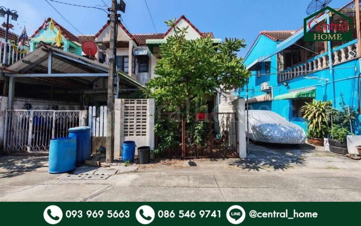 Townhouse, Rabiang Thong, Phahonyothin 52, corner house, cheap price. Townhouse, Rabiang Thong, Phahonyothin 52, corner house, cheap price.
