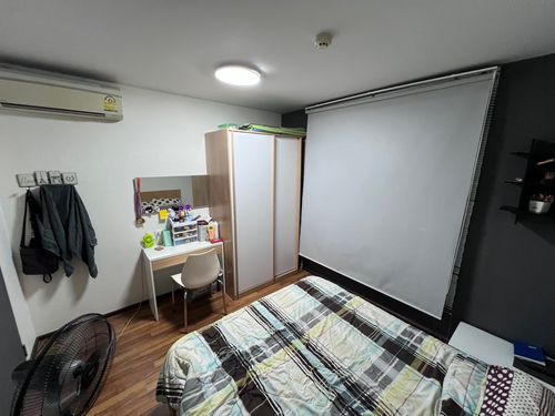 Only 5 minutes to Hua Mak Airport Rail LinkU @ Hua Mak Station Condominium – attractively priced, ideal for investment Urgent sale: U @ Hua Mak Station Condominium, close to Hua Mak Airport Rail Link. 