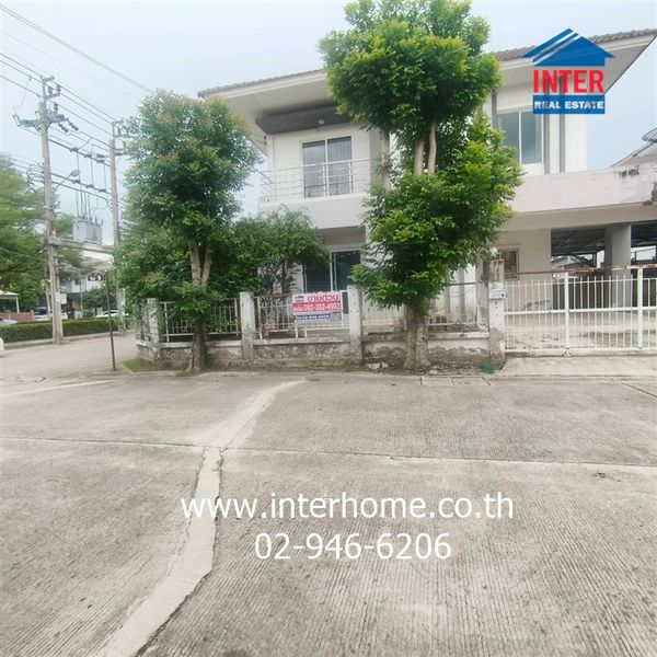 บ้านเดี่ยว 2 ชั้น 52 ตร.ว. หมู่บ้านลลิลพร็อพเพอร์ตี้ สุวรรณภูมิ ใกล้มหาวิทยาลัยสุวรรณภูมิ ถนนเลียบกาญจนาภิเษก ถนนลาดกระบัง เขตลาดกระบัง กรุงเทพมหานคร