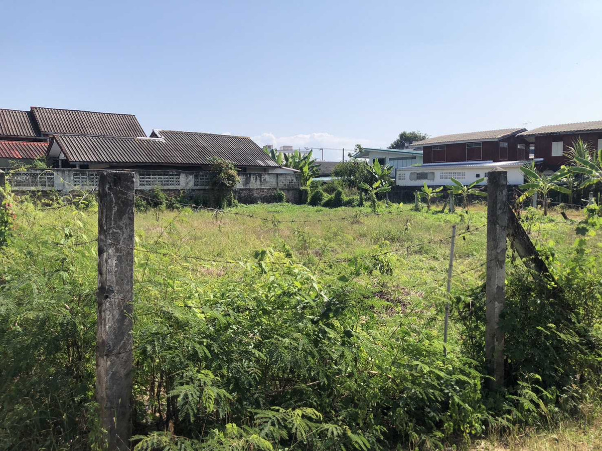 Prime Land for Sale: 194.2 Sq. Wah, Near Topland Hotel, Mueang Phitsanulok