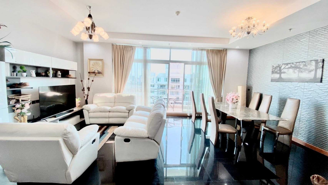 Condo for rent, Supalai Wellington, 255 sq m, in the heart of Ratchada.