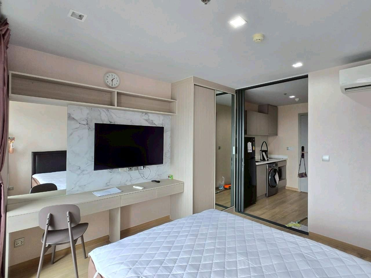 📣 Ready to move in, beautiful room, call 098-995-6144