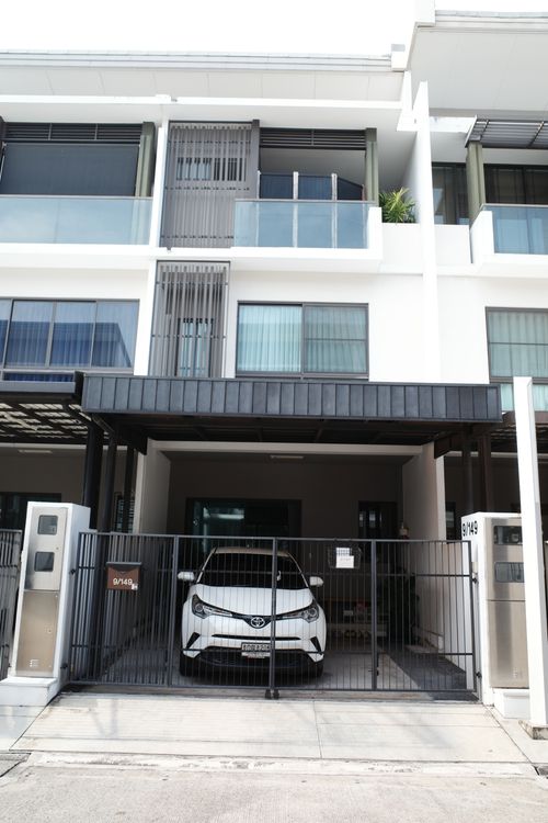 Townhome for sale Landmark Ekkamai-Ramintra Tel.0999983897