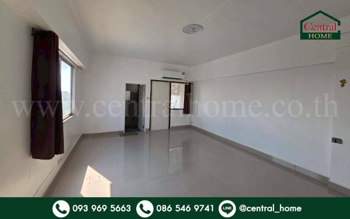 Ek Thani Condo Town Bang Phun - Rangsit, near the Red Line MRT Lak Hok Station. Ek Thani Condo Town Bang Phun - Rangsit, near the Red Line MRT Lak Hok Station.