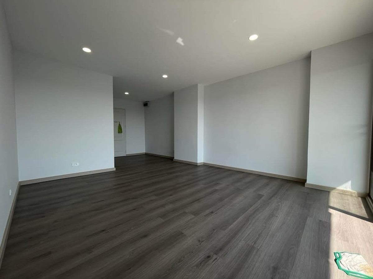 Condo for sale: Pinklao River Parkview, Pinklao River Parkview, newly renovated.