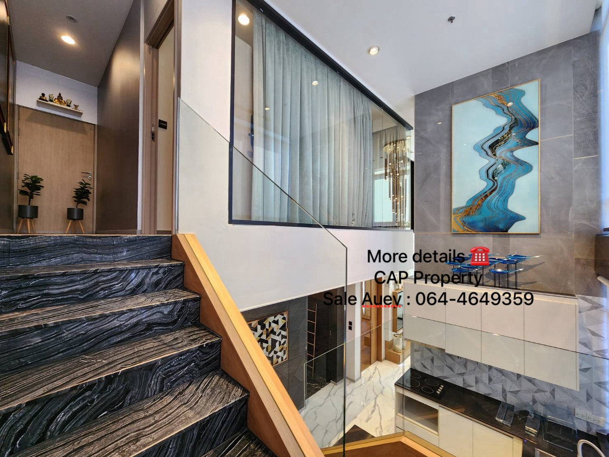 Duplex 100,000 THB (2 Bed 141 Sqm) Pet Friendly @BTS Ekkamai