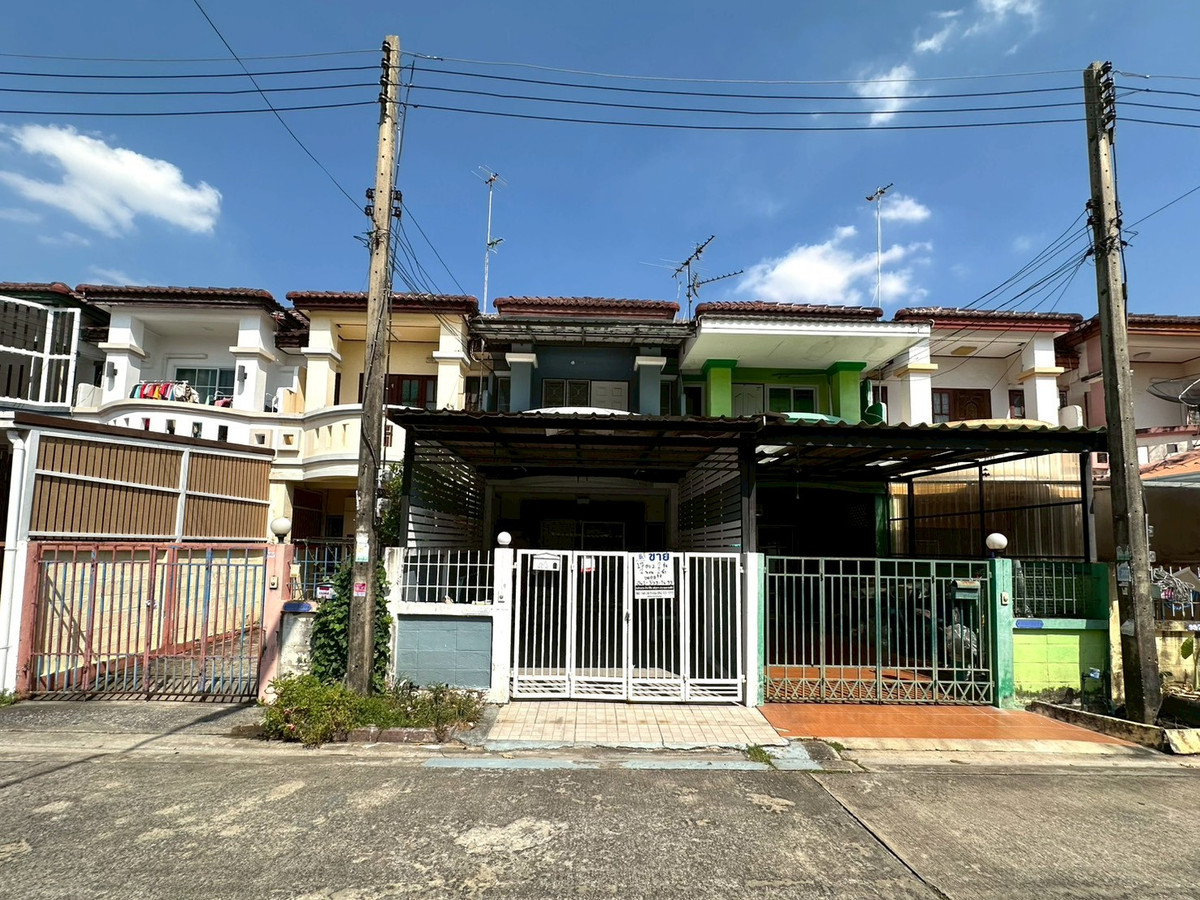 Townhouse, 2 floors, 17 sq m, good condition, ready to move in. Theppongkol Village, Pathum Thani, near Muang Thong Thani Soi Techno Laem Thong Bangkok-Pathum Thani Road, Muang Townhouse, 2 floors, 17 sq m, good condition, ready to move in. Theppongkol Village, Pathum Thani, near Muang Thong Thani Soi Techno Laem Thong Bangkok-Pathum Thani Road, Muang