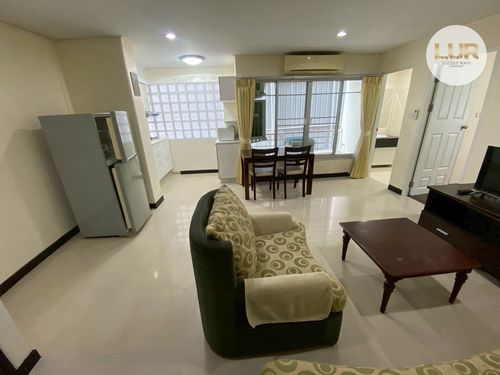 Rent an apartment Charming Resident Sukhumvit 22 BTS Asoke Emsphere Benjakiti Park Samitivej Sukhumvit Hospital ApartmentForRent CharmingResident Sukhumvit22 BTSAsok EmSphere BenchakittiPark SamitivejSukhumvitHospital