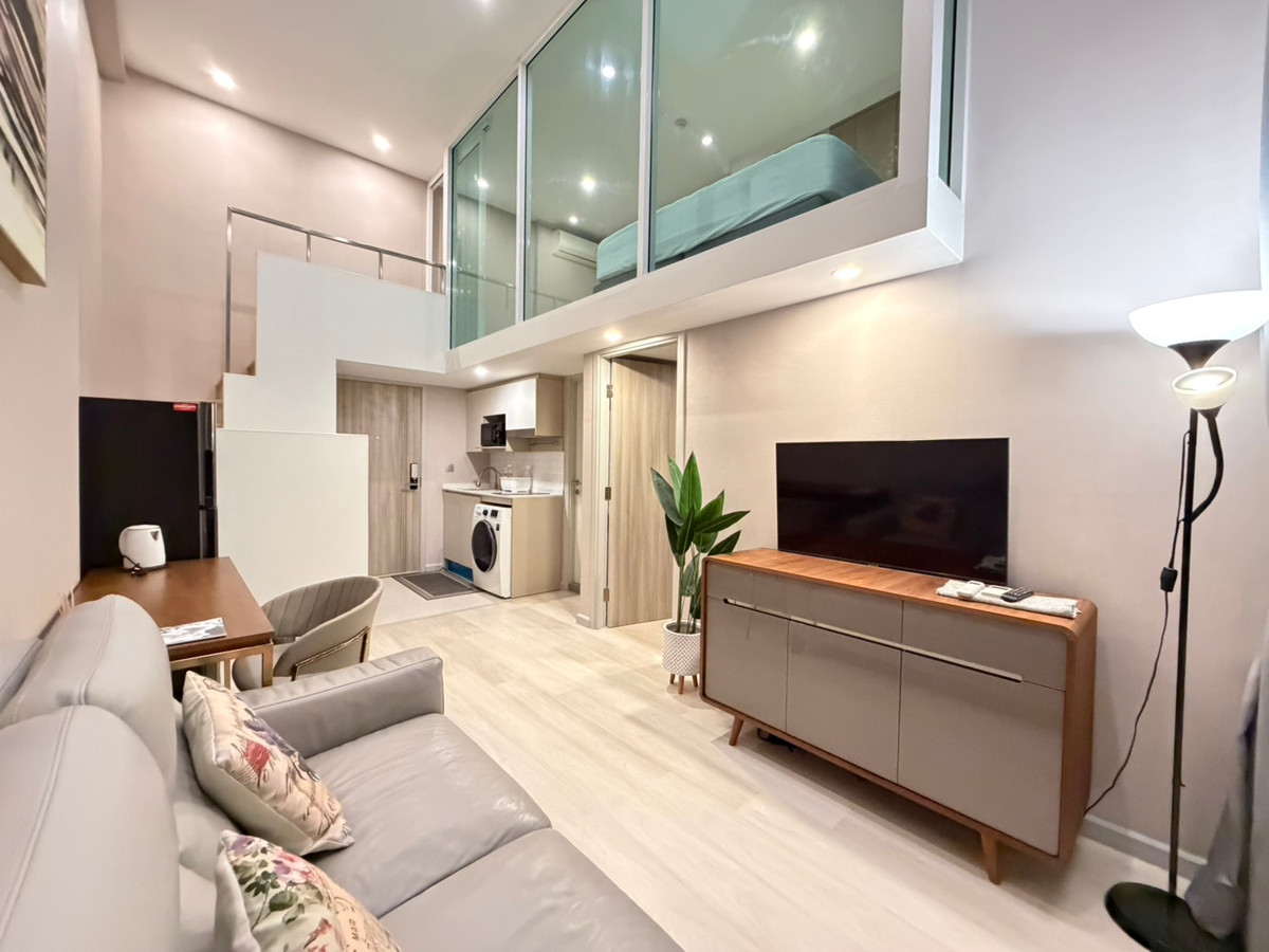 💰 Good price room, ready to move in 🔑🏢 For Rent: Knightsbridge Prime Sathorn 🛏 Type: 1 bedroom, 1 bathroom 📏 Size: 44 sq m. 💰 Price: 32,000 baht/month 📍 Location: city center, convenient travel.