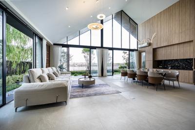 🔥Urgent Sale!🔥 Noble Aqua Riverfront, located on the Chao Phraya River
