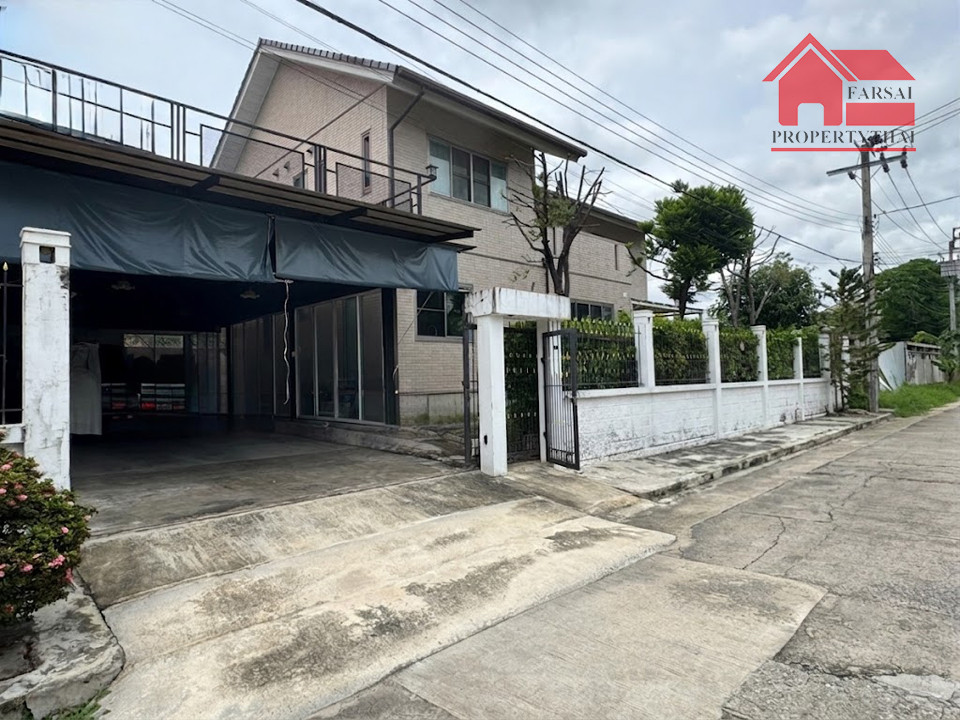 ให้เช่าบ้านเดี่ยว 2ชั้นหรูเนื้อที่ 110 ตร.ว พื้นที่ใช้สอย 450ตร.ม 4ห้องนอน 5ห้องน้ำ เฟอร์ครบ ถนนพัฒนการใกล้รถไฟฟ้า ราคาเช่า 120,000 บ/ด ( 泰国房地产公司可以说中文请打电话。081-732-9189  Line : fs258  微信密码 F0817329189 – รูปที่ 3