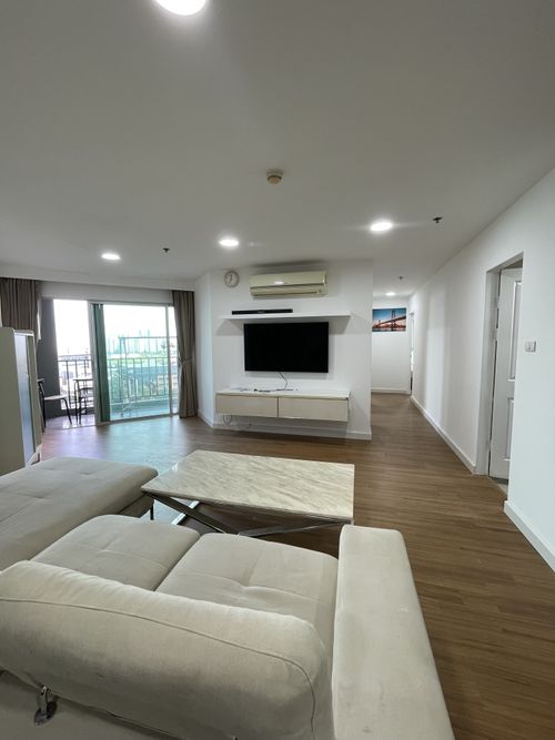 Belle Grand Rama9  3 bed 2 bath 102 Sq,m Rental price 50,000 Baht call Nong 096-2615656 Ready to touring everyday  เบล แกรนด์ พระราม 9 3นอน 2น้ำ พื้นที่ 102 ตรม เช่า 50,000 บาท  สนใจโทร น้อง 096-2615656 พร้อมให้นัดหมายเข้าชมทุกวัน   Location : Pharam 9   
