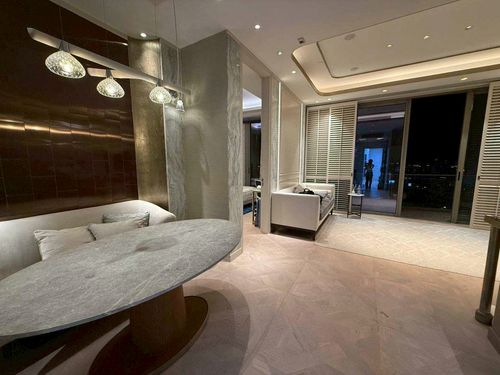 ++เช่าด่วน++ The Residences at Mandarin Oriental** 2 ห้องนอน 112 ตร.ม. ตกแต่งครบพร้อมอยู่!!!