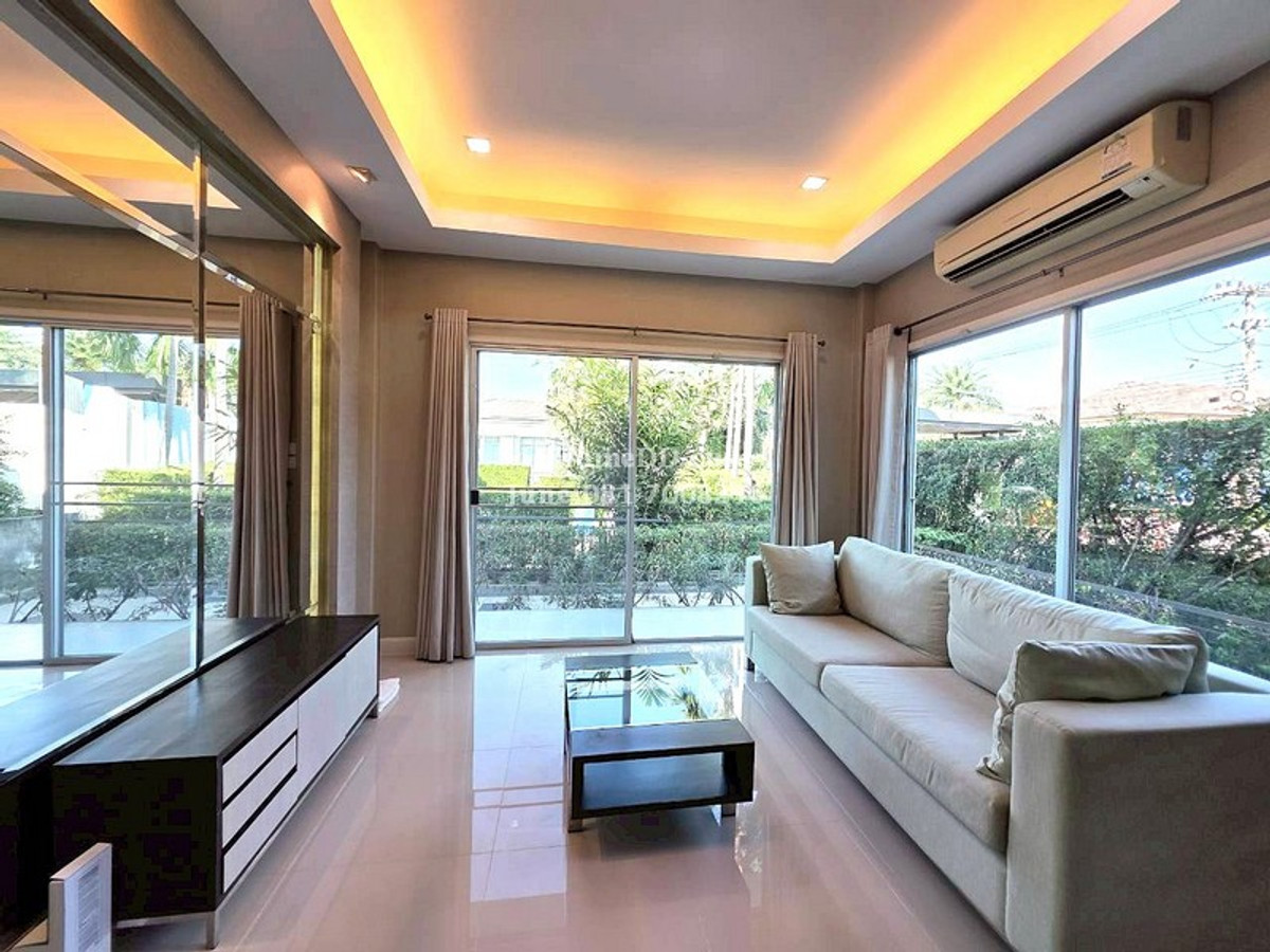 ขายถูก บ้านเดี่ยว 2 ชั้น 56.4 ตร.ว. ไลฟ์ บางกอก บูเลอวาร์ด รังสิต บ้านสวยพร้อมอยู่ เฟอร์นิเจอร์บิวอินทั้งหลัง ทำเลดี เดินทางสะดวก ติดถนนรังสิต-นครนายก ใกล้ฟิวเจอร์พาร์ครังสิต, ทางด่วนพิเศษโทลเวย์, สถานีรถไฟฟ้าสายสีแดง (บางซื่อ-รังสิต)  – รูปที่ 4