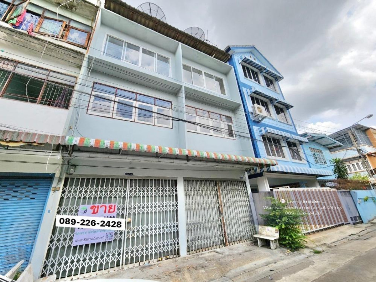 ขายบ้านรีโนเวท 3ชั้น 2คูหา ซอยจรัญสนิทวงศ์ 25 มี 3ห้องนอน , 3 ห้องน้ำ พื้นที่ใช้สอย 330 ตรม. ขายบ้านรีโนเวท 3ชั้น 2คูหา ซอยจรัญสนิทวงศ์ 25 มี 3ห้องนอน , 3 ห้องน้ำ พื้นที่ใช้สอย 330 ตรม.