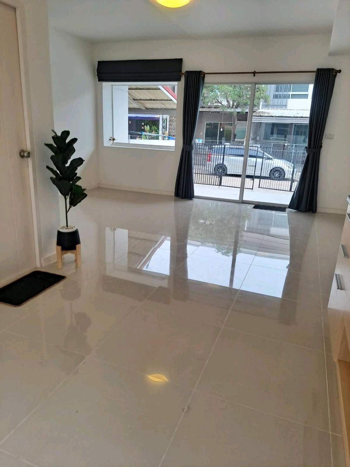 Town home for rent, Indy2 Village, Pracha Uthit 90 (affiliated with LAND&HOUSE), beautiful house, completely newly decorated, ready to move in. – รูปที่ 2