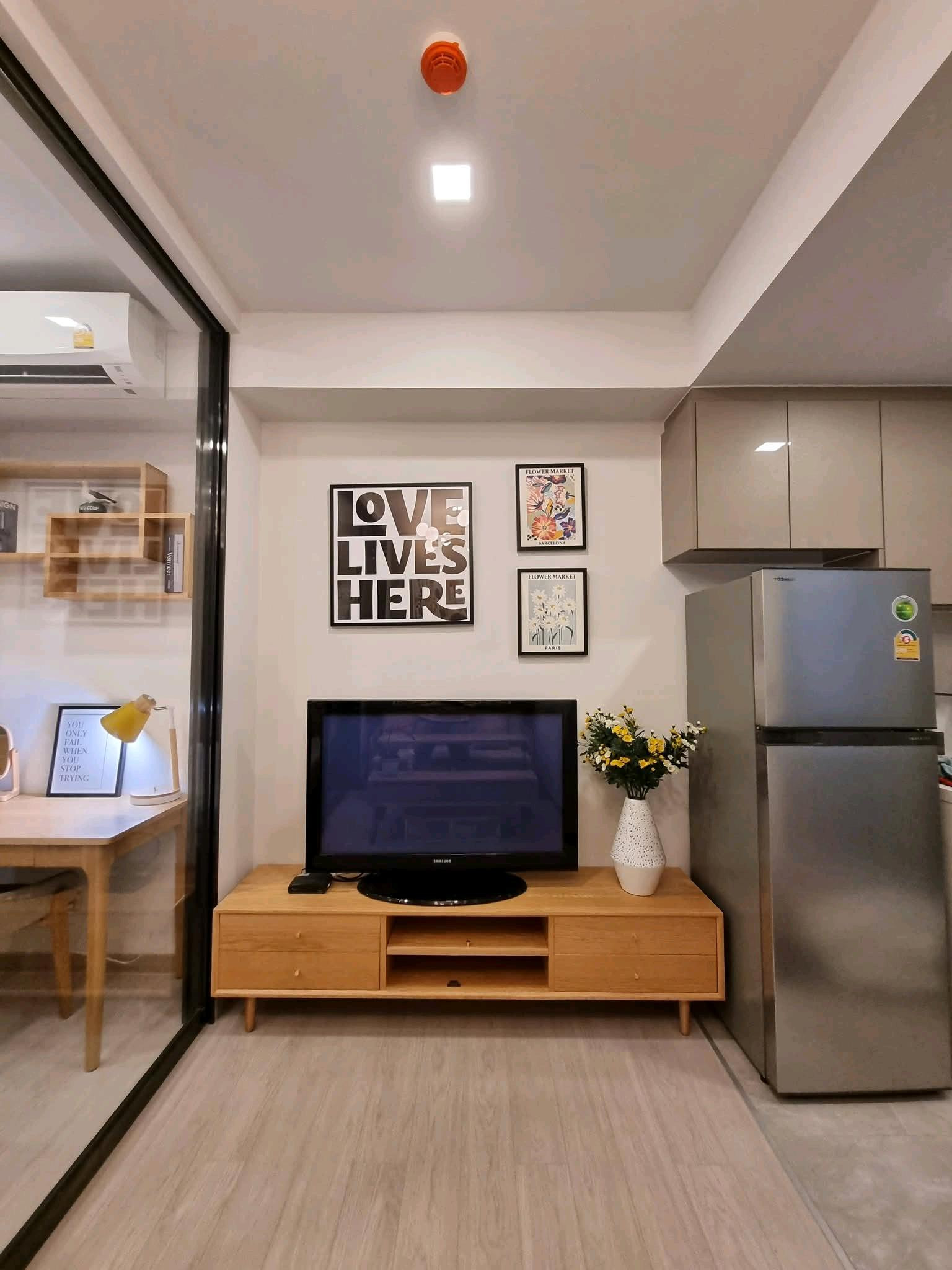 ✨🌿 ห้องมูจิมินิมอล ชั้น 26 วิวโล่ง ไม่มีตึกบัง ใกล้ MRT พระราม 9 พร้อมเฟอร์ไม้โอ๊คนำเข้าสุดพรีเมียม  – รูปที่ 3