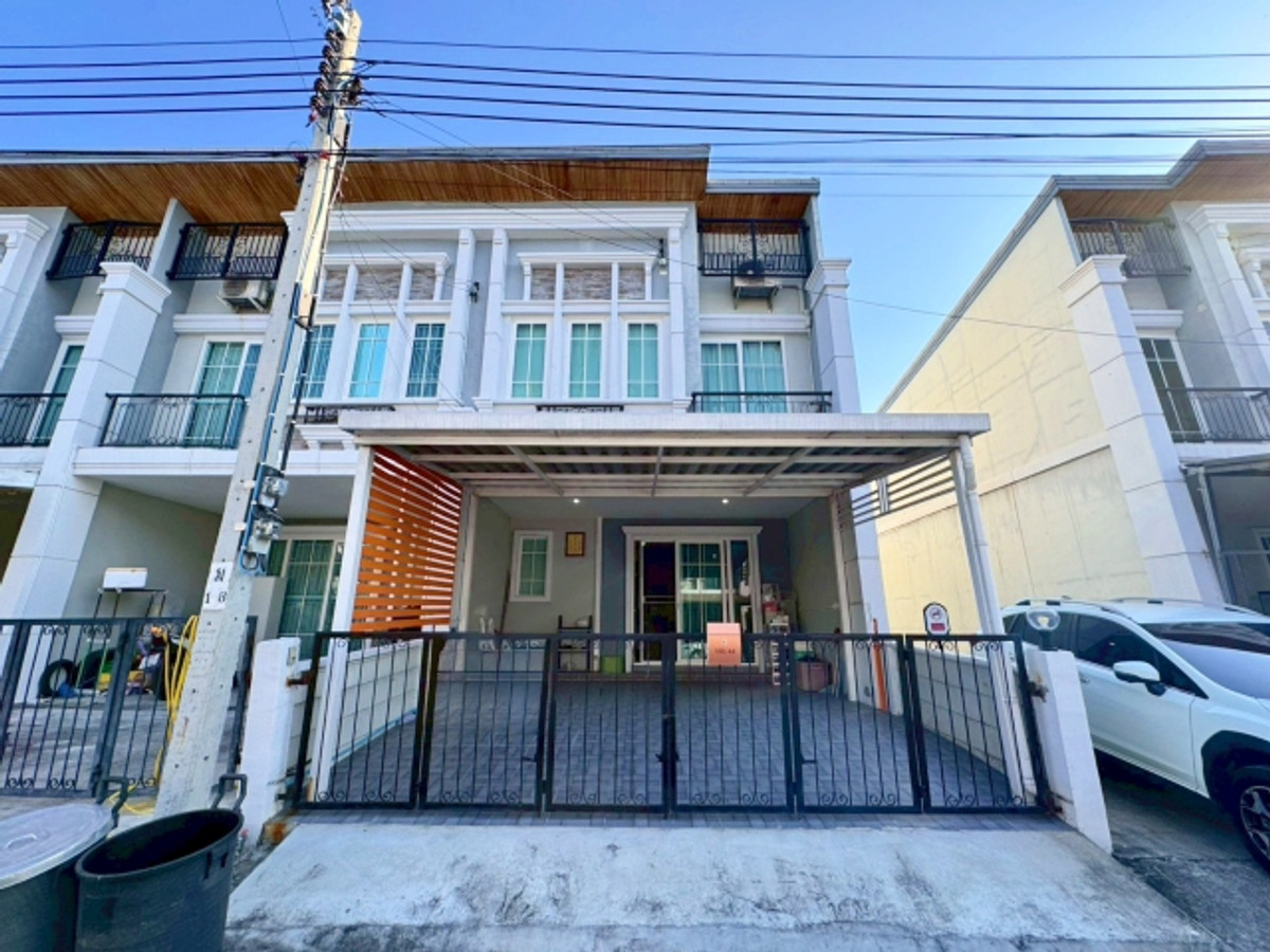 ขาย ทาวน์เฮ้าส์ 2 ชั้น โกลเด้น ทาวน์ 3 ลาดพร้าว เกษตรนวมินทร์ 21.7 ตรว 117 ตรม 4 นอน 3 น้ำ บ้านหลังมุม ขาย ทาวน์เฮ้าส์ 2 ชั้น โกลเด้น ทาวน์ 3 ลาดพร้าว เกษตรนวมินทร์ 21.7 ตรว 117 ตรม 4 นอน 3 น้ำ บ้านหลังมุม