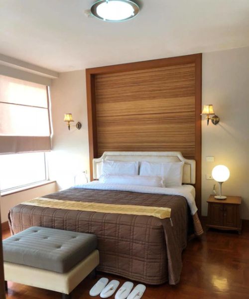 Langsuan Ville 100 sq.m. Please add LINE ID @806qphgn o8415o5483 