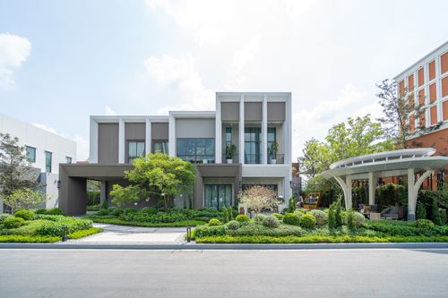 🚀 Bangkok Boulevard Signature Ramintra Watcharapol - 2-storey detached house, 4 bedrooms, 5 bathrooms, 4 parking spaces 092-545-6151 (Tim)