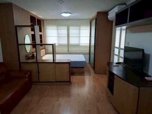 ขายห้องมุม คอนโด ลุมพินีเพลส สวนพลู - สาทร เดินทางสะดวก ใกล้สาทร สีลม (S5297)