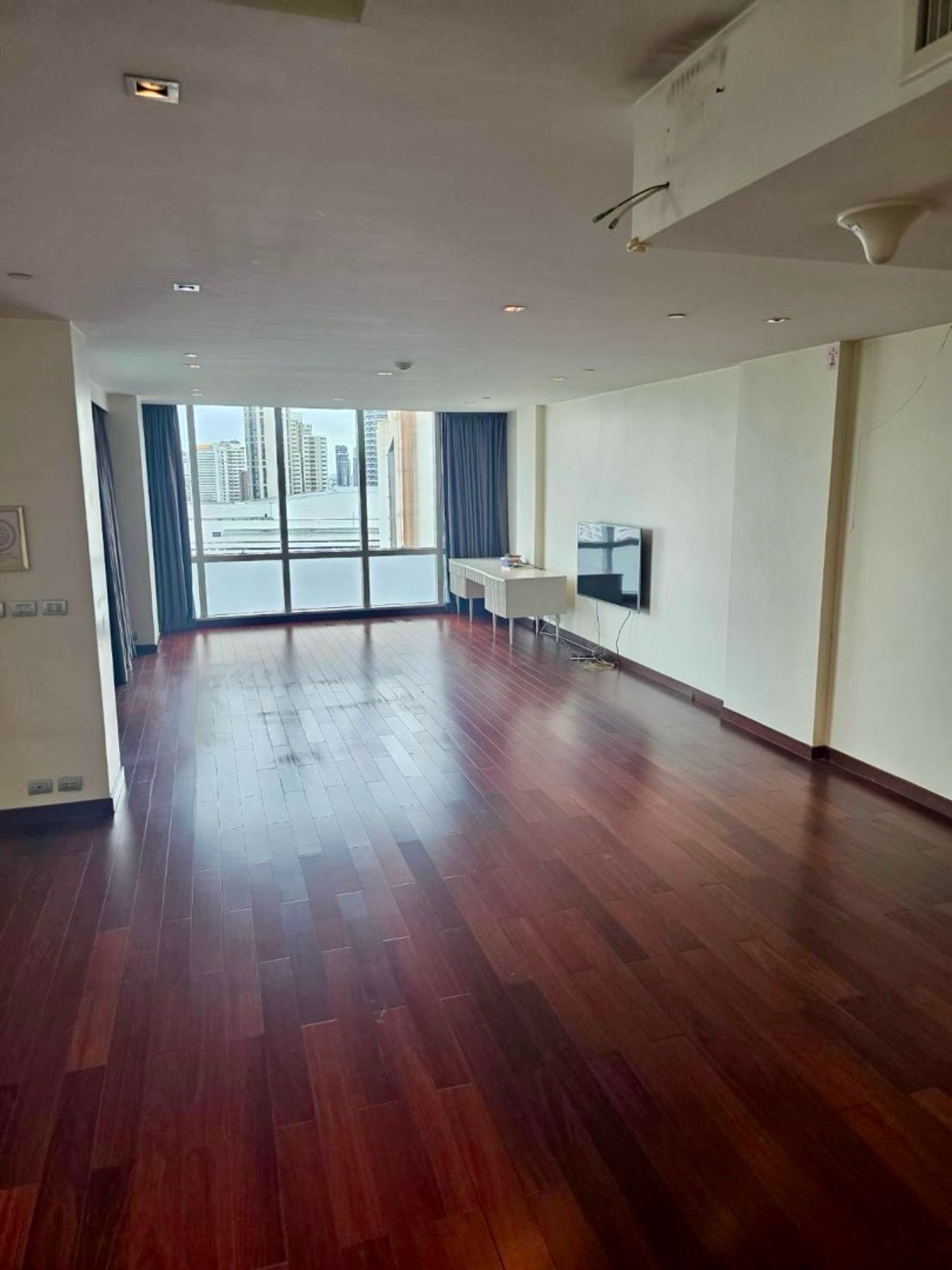 Hot deal!!!!Amazing Duplex in Phormpong For Sale. – รูปที่ 2