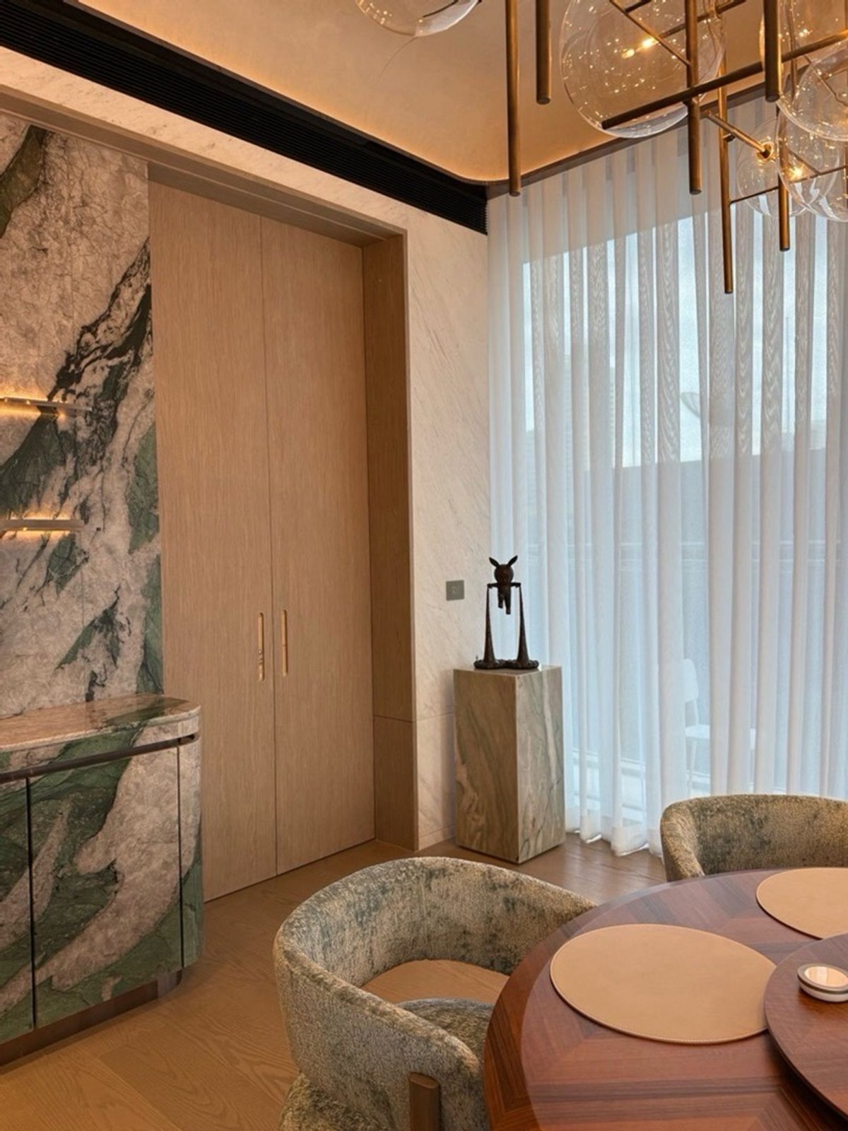 🐩🐶🐱🐾✨ 出租曼谷超奢华公寓 SCOPE Langsuan 🏙️✨ – รูปที่ 3